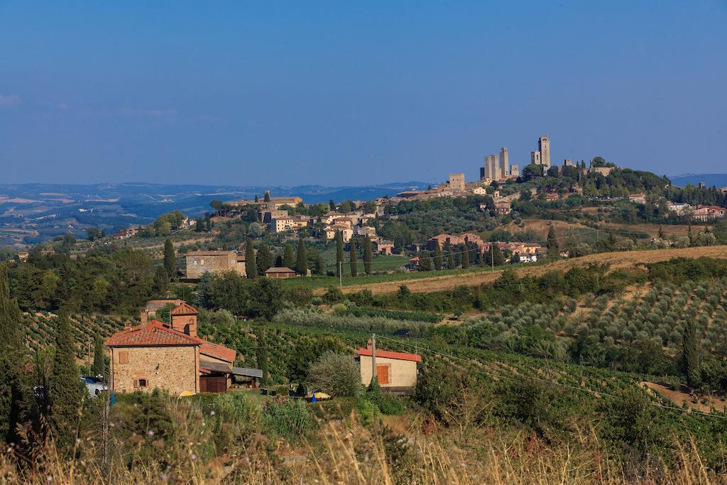 Casa Vacanze Le Case San Gimignano Exterior photo